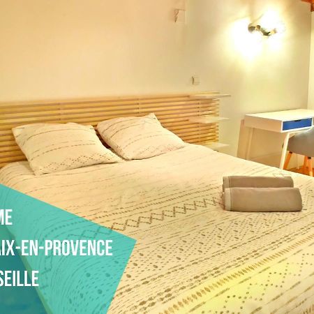 Entre Aix Et Marseille - Petite Maison A Auriol Luaran gambar